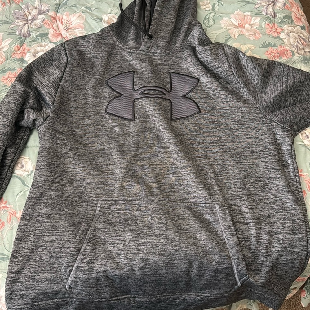 Under Armour Hoodie